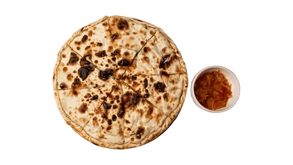Lakror me qepë domate