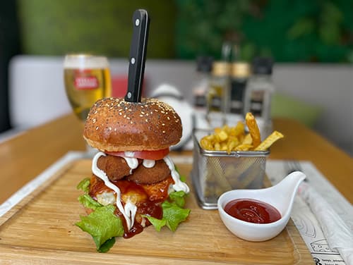 BBQ ONION RING BURGER BBQ ONION RING BURGER