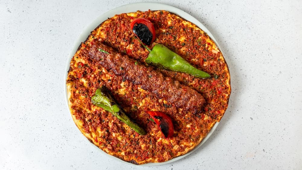 Lahmakun Me Kebap Lahmakun Me Kebap