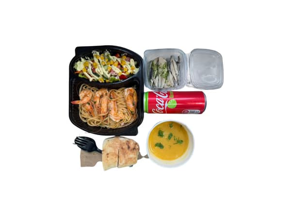 Linguine + Sallatë Cezar Linguine + Sallatë Cezar